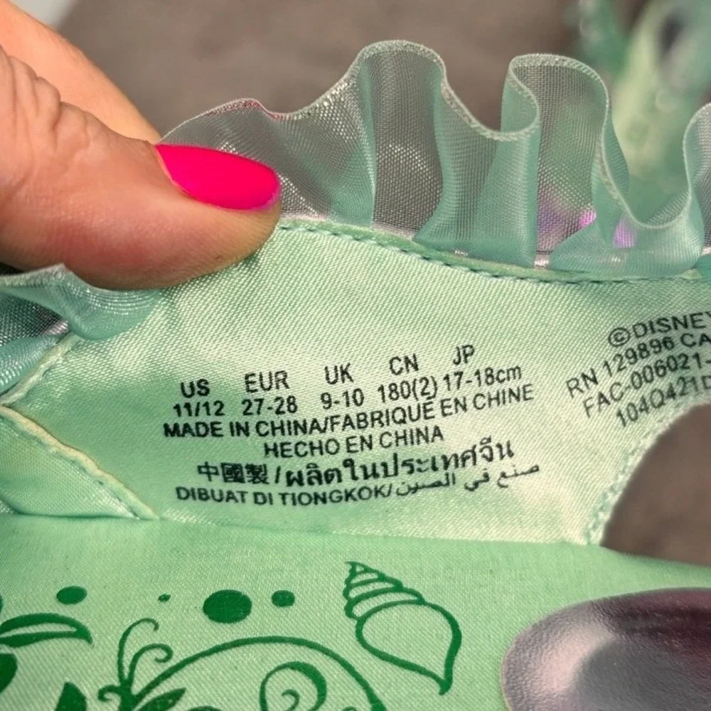 Disney Ariel The Little Mermaid Costume Shoes Girls 11/12 Purple Iridescent Gem